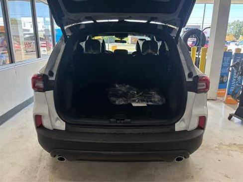 New 2025 Ford Escape ST-Line w/ Cold Weather Package image 25