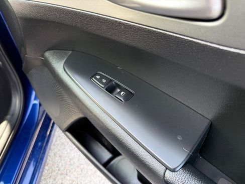 Used 2021 Kia Forte LXS FWD image 23