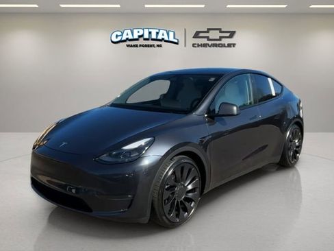 Used 2024 Tesla Model Y Performance image 1