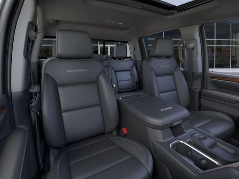 New 2026 GMC Sierra 2500 Denali w/ Denali Reserve Package image 16