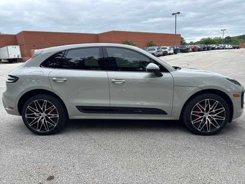 Used 2022 Porsche Macan S AWD/4WD image 6