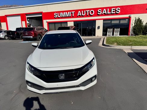 Used 2019 Honda Civic Sport image 9