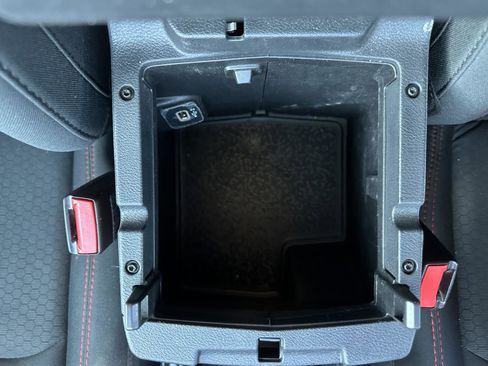 Used 2023 Jeep Wrangler Unlimited Rubicon w/ Cold Weather Group image 23