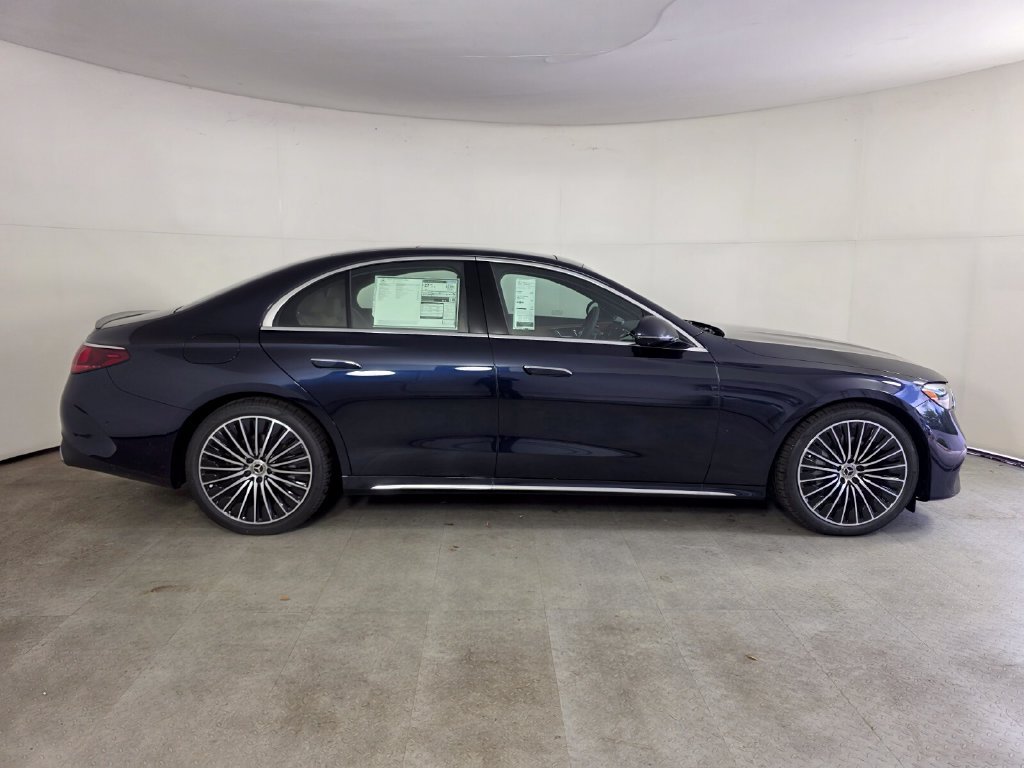 New 2027 Mercedes-Benz E 350 4MATIC Sedan image 3