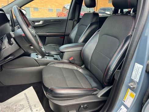 Certified 2023 Ford Escape ST-Line w/ Tech Pack #1 AWD/4WD image 18