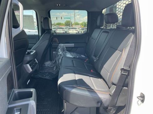 New 2025 Ford F350 Lariat image 10