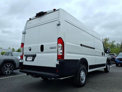 Used 2025 RAM ProMaster 3500 w/ Convenience Group FWD image 16