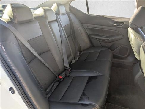 Used 2022 Nissan Altima 2.5 SR image 18