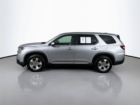 Used 2025 Honda Pilot EX-L image 6