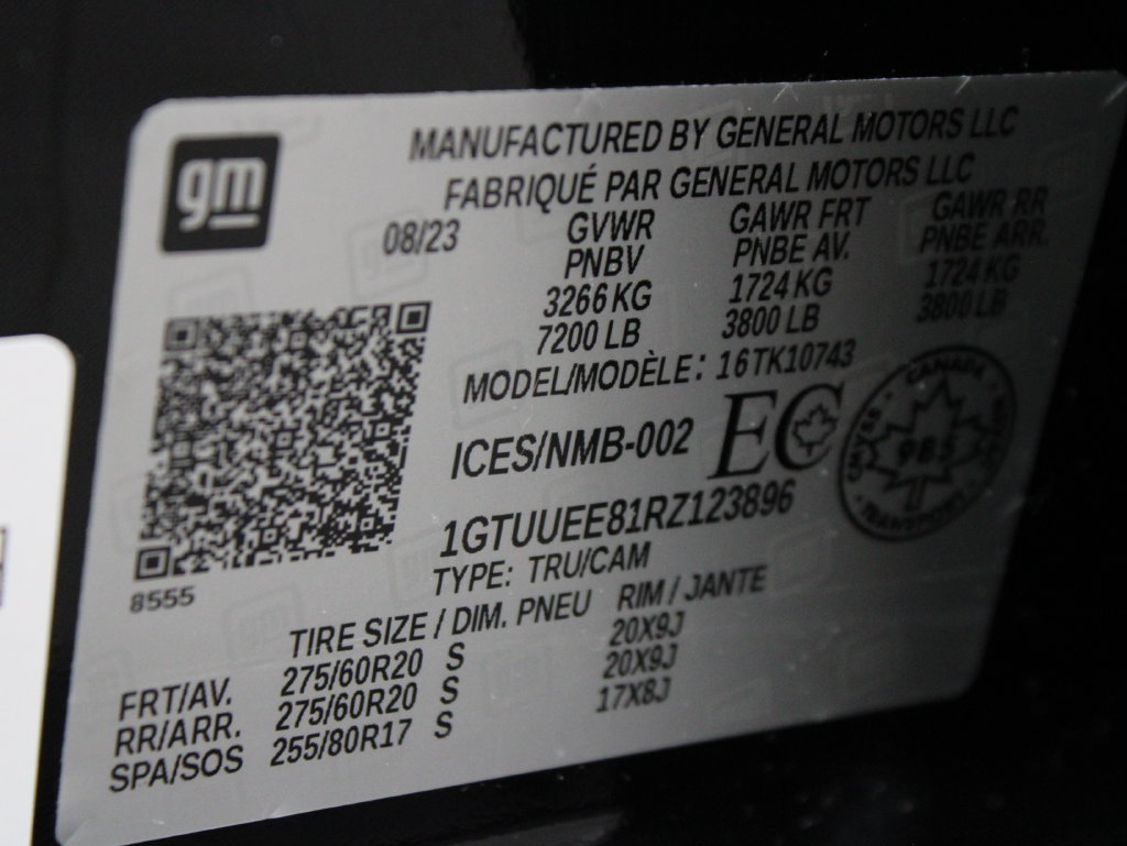 Used 2024 GMC Sierra 1500 AT4 w/ Technology Package AWD/4WD image 88