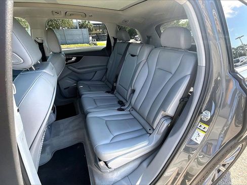 Used 2019 Audi Q7 3.0T Premium Plus image 17