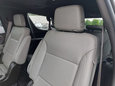Used 2021 Chevrolet Tahoe Z71 w/ Z71 Signature Package AWD/4WD image 44