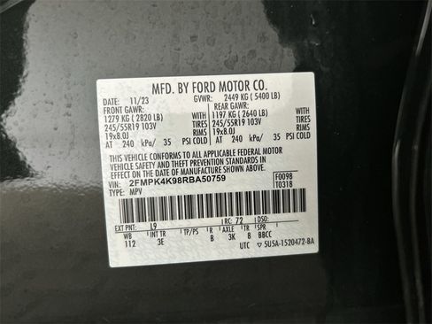 Used 2024 Ford Edge Titanium image 47