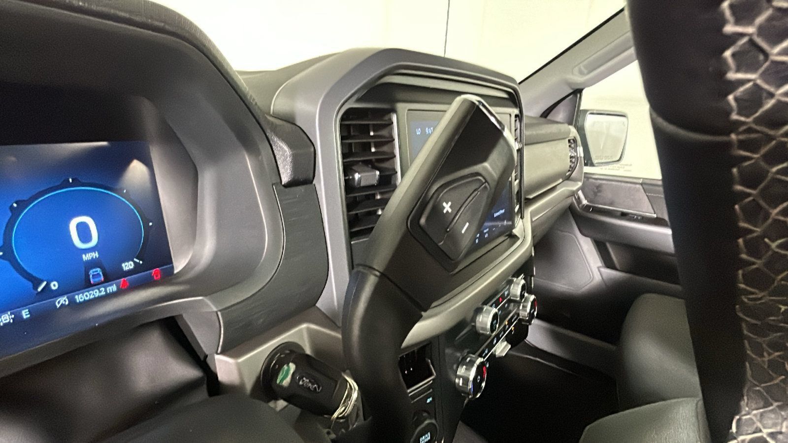 Used 2025 Ford F150 XLT w/ Equipment Group 301A Standard AWD/4WD image 24