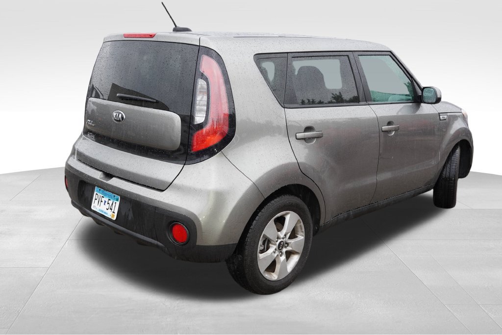 Used 2018 Kia Soul FWD image 3
