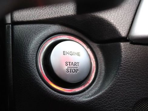 Used 2014 Mercedes-Benz C 350 4MATIC Coupe image 14