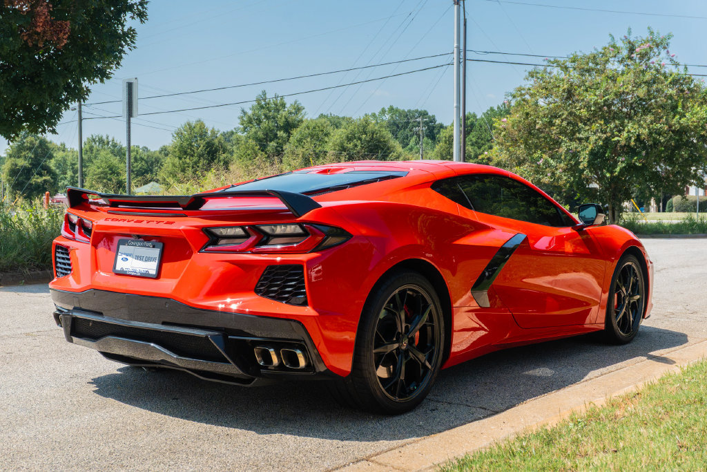 Used 2021 Chevrolet Corvette Stingray Preferred Cpe w/ Z51 Performance Package RWD image 5
