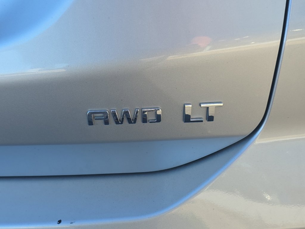 Used 2022 Chevrolet Equinox LT AWD/4WD image 21