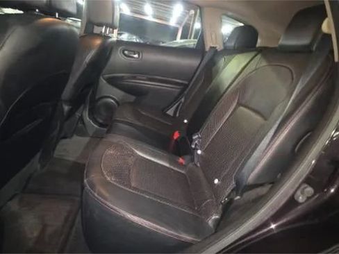 Used 2013 Nissan Rogue SL image 16