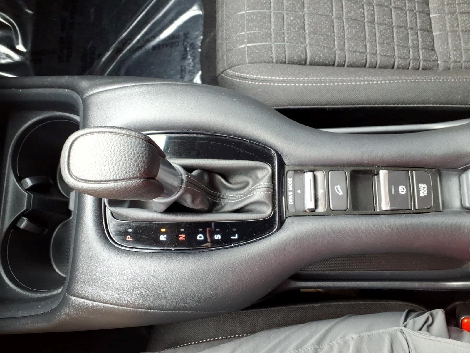 Certified 2024 Honda HR-V LX image 20