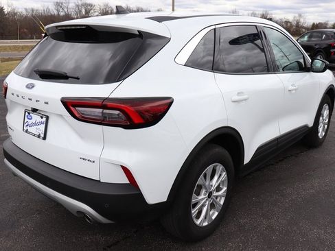Used 2023 Ford Escape Active image 13