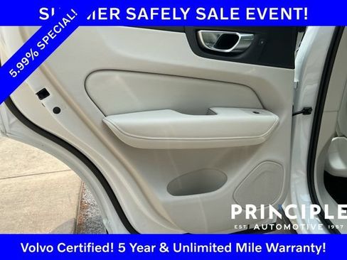 Certified 2023 Volvo XC60 B5 Plus w/ Climate Package AWD/4WD image 33