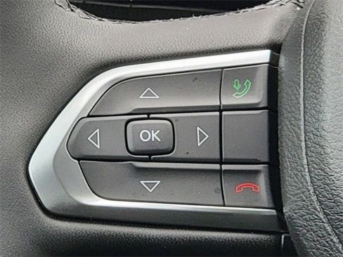 New 2026 Jeep Compass Limited image 32