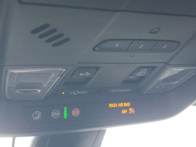 Certified 2025 Cadillac XT6 Luxury AWD/4WD image 26