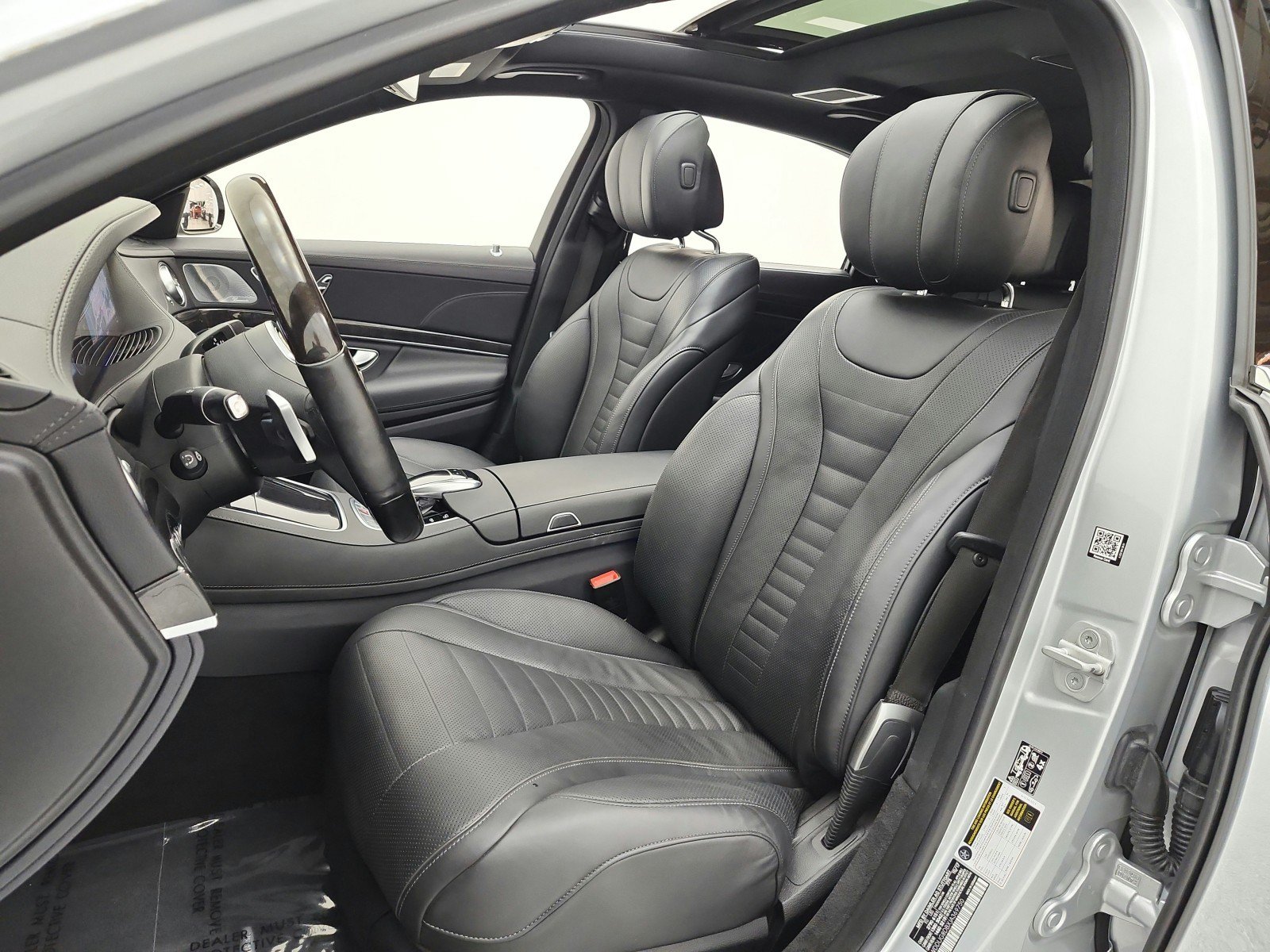 Used 2018 Mercedes-Benz S 560 Sedan image 15