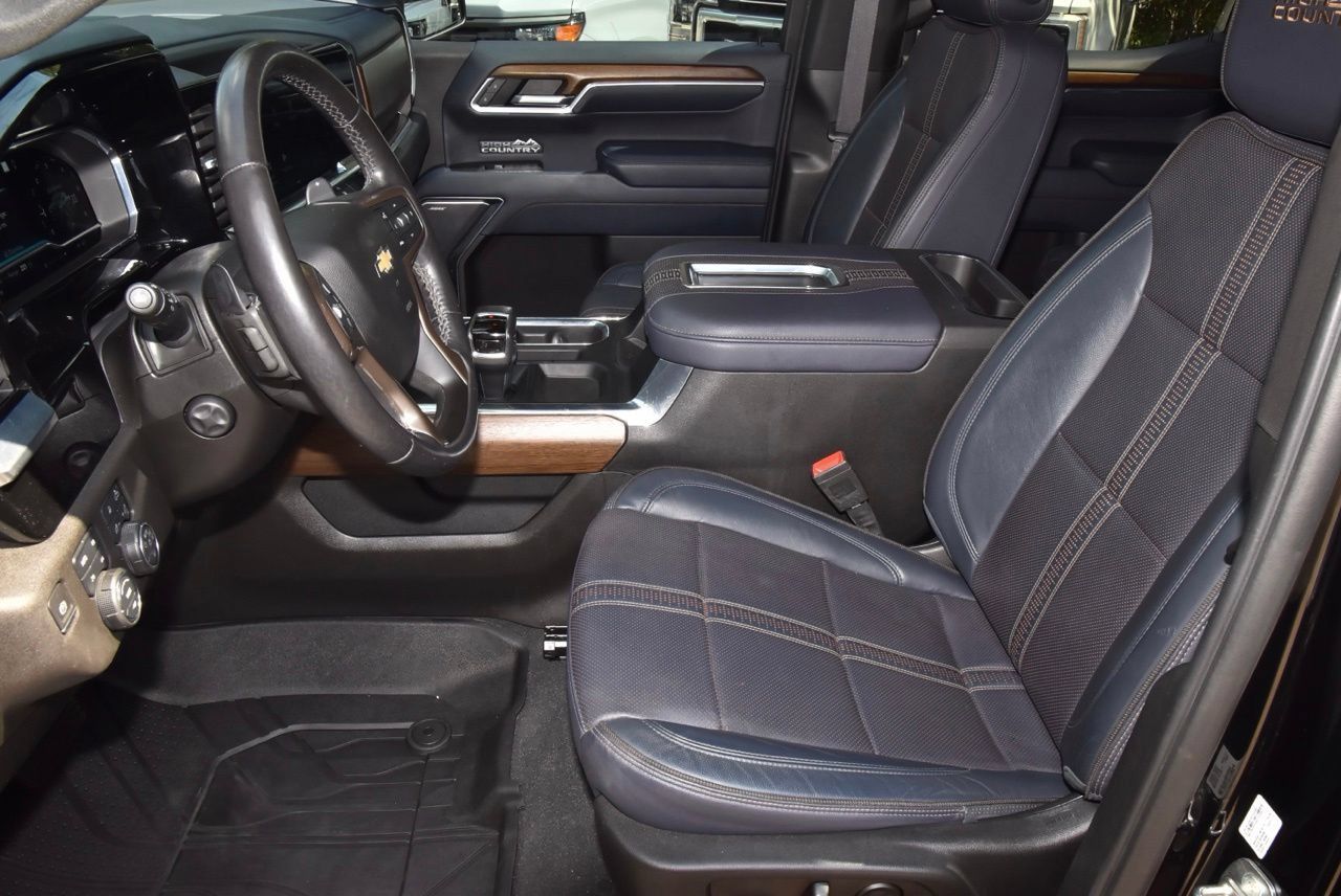 Used 2022 Chevrolet Silverado 1500 High Country w/ Max Trailering Package AWD/4WD image 13