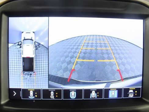 Used 2022 Chevrolet Silverado 2500 High Country w/ Z71 Off-Road Package image 5