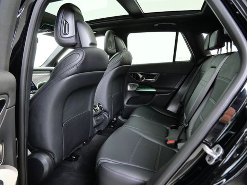 Certified 2026 Mercedes-Benz GLC 300 4MATIC image 16