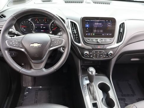 Used 2020 Chevrolet Equinox Premier w/ Premier Redline Edition FWD image 17