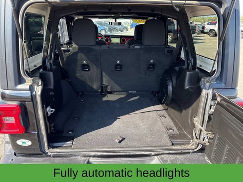 Used 2019 Jeep Wrangler Unlimited Rubicon AWD/4WD image 22
