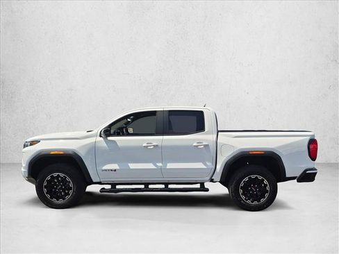 Used 2026 GMC Canyon AT4 w/ Technology Plus Package AWD/4WD image 9