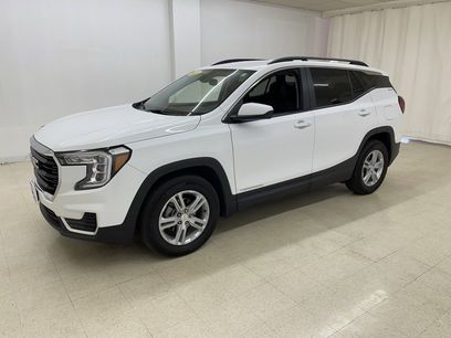 Used 2023 GMC Terrain SLE w/ Driver Convenience Package