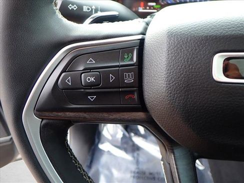 Used 2024 Jeep Grand Cherokee Limited 4xe image 17