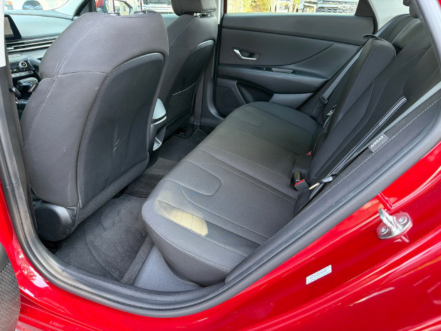 Used 2024 Hyundai Elantra SEL w/ Convenience Package FWD image 20