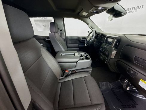 Used 2026 Chevrolet Silverado 1500 Custom AWD/4WD image 26