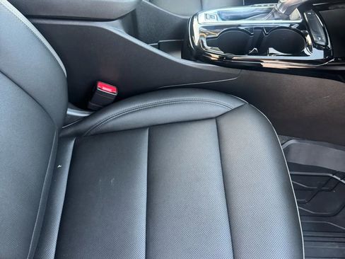 Used 2025 Chevrolet Trax ACTIV w/ Driver Confidence Package image 36