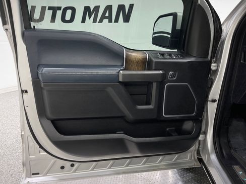 Used 2018 Ford F150 Limited w/ Trailer Tow Package AWD/4WD image 15