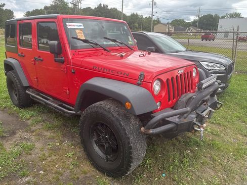 Used 2017 Jeep Wrangler Unlimited Rubicon AWD/4WD image 1