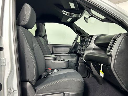 Used 2024 RAM 3500 Tradesman image 10