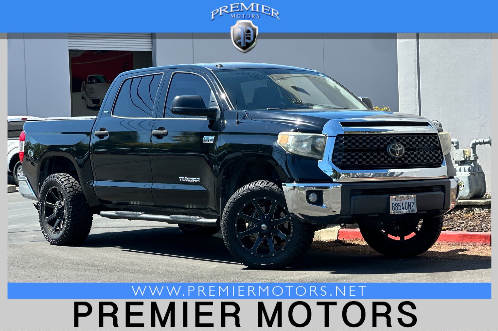 Used 2018 Toyota Tundra SR5 w/ SR5 Upgrade Package RWD image 1