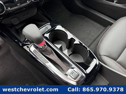 New 2026 Chevrolet Trax RS w/ Sunroof Package FWD image 21