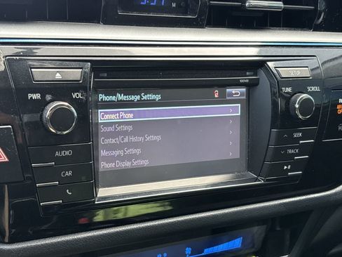 Used 2014 Toyota Corolla S FWD image 15