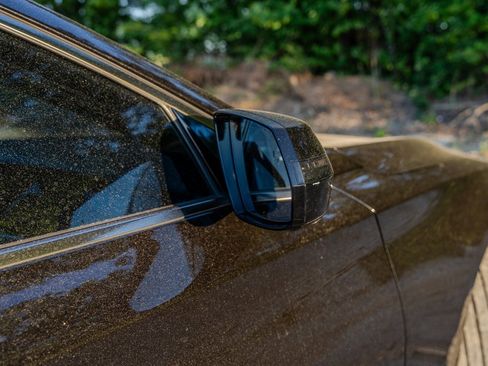 Used 2018 Genesis G80 3.3T Sport image 12