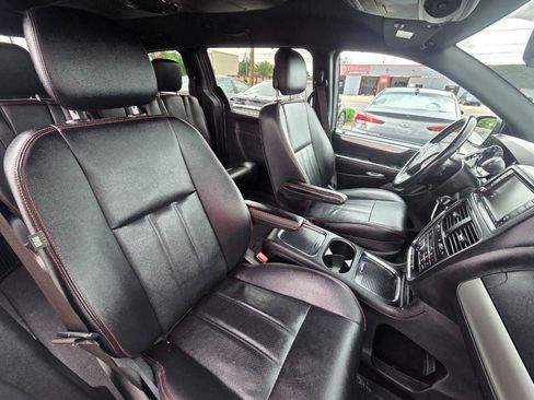 Used 2019 Dodge Grand Caravan GT image 20