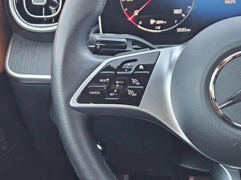 Certified 2025 Mercedes-Benz C 300 Sedan image 27