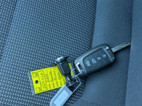 Used 2019 Hyundai Accent SE image 31